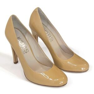 Michael Kors Patent Leather Pump Round Toe Classic High Heels Nude Tan Women 6.5